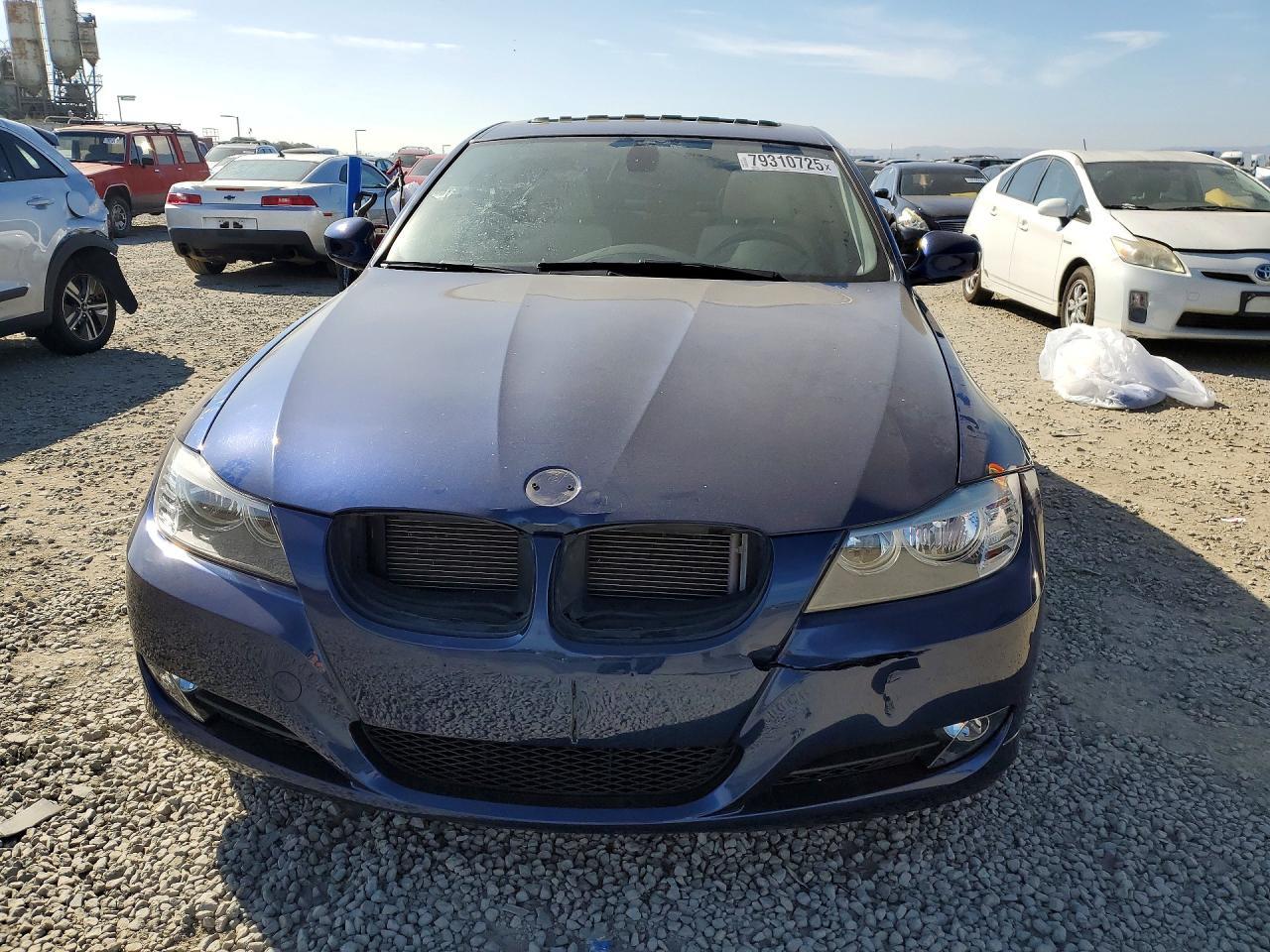 2011 BMW 3 SERIES
