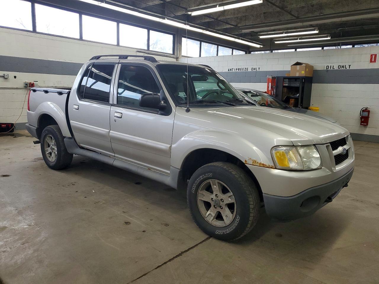 2005 FORD Explorer Sport Trac