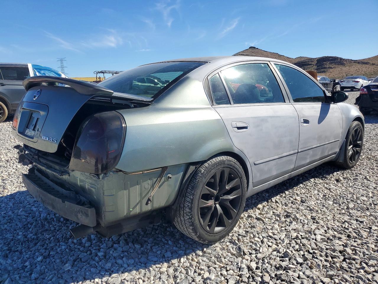 2002 NISSAN ALTIMA
