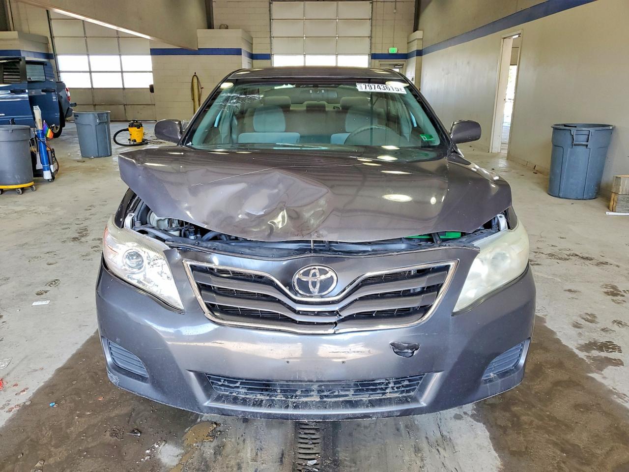 2011 TOYOTA CAMRY