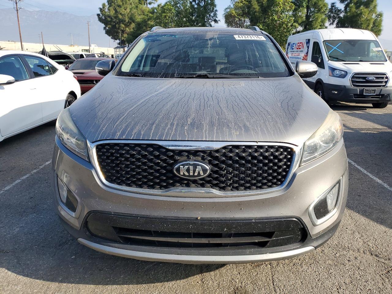 2016 KIA SORENTO