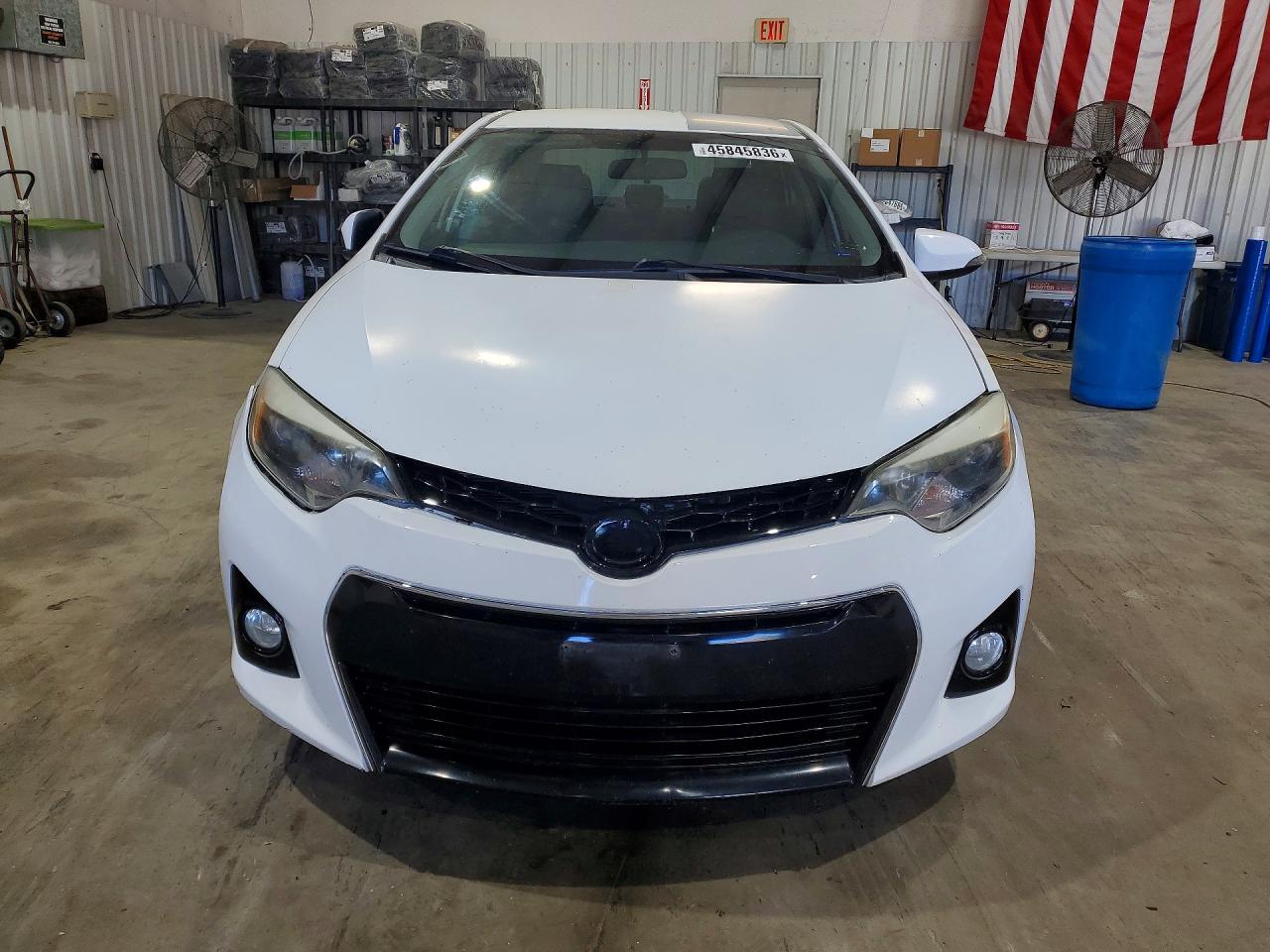 2016 TOYOTA COROLLA