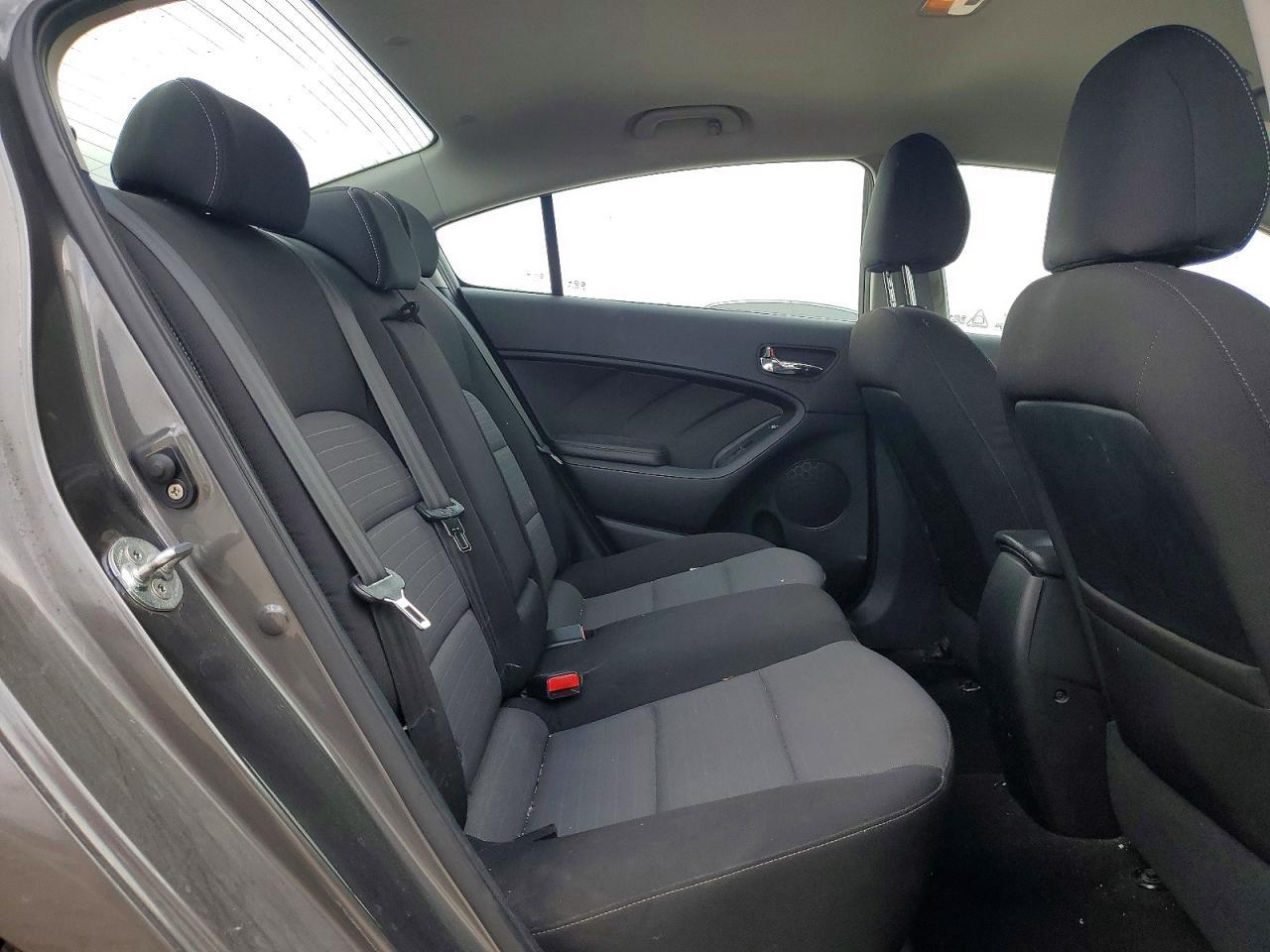 2014 KIA FORTE