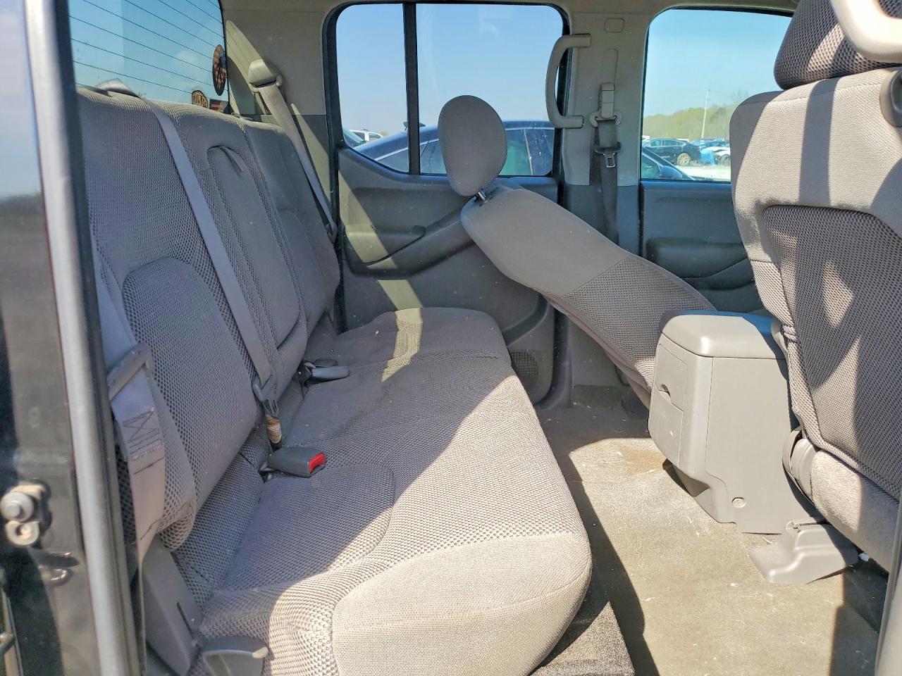2006 NISSAN Frontier