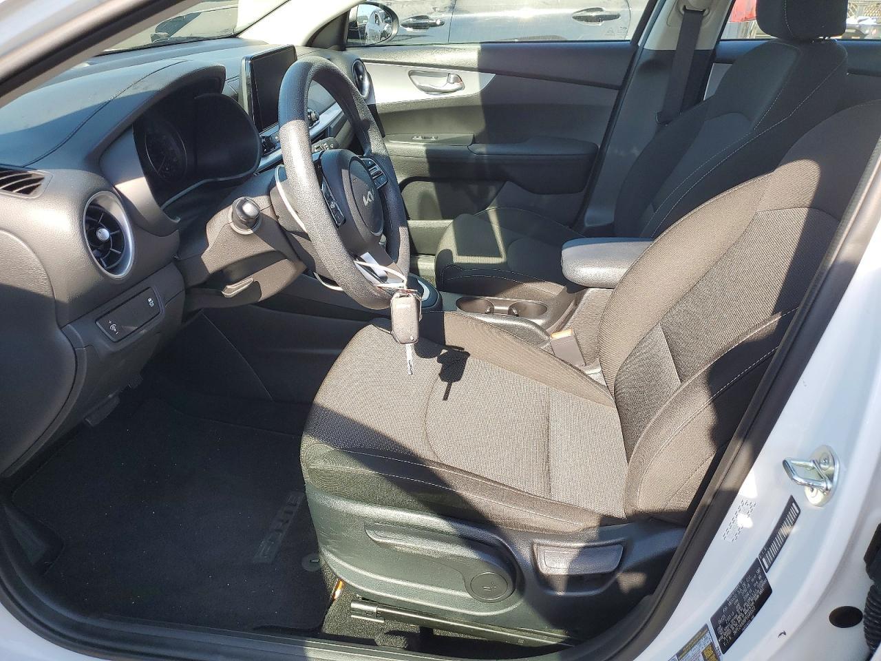 2023 KIA FORTE