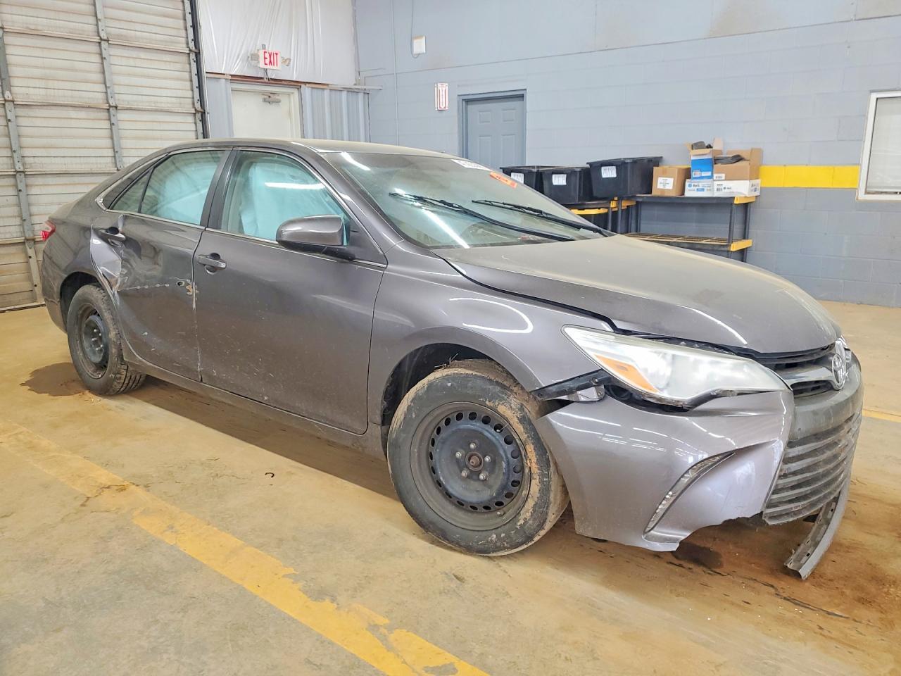 2016 TOYOTA CAMRY