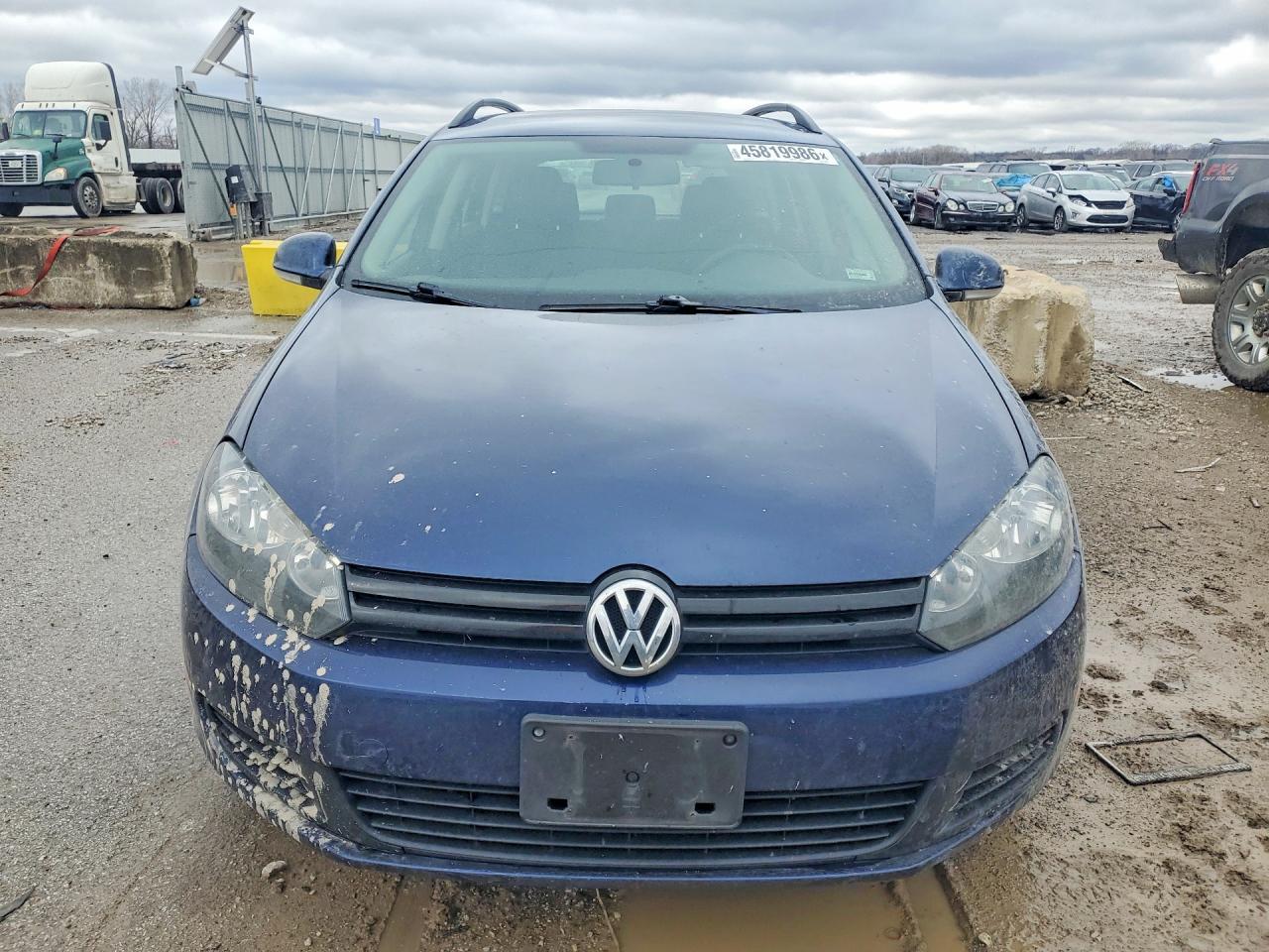 2013 VOLKSWAGEN JETTA