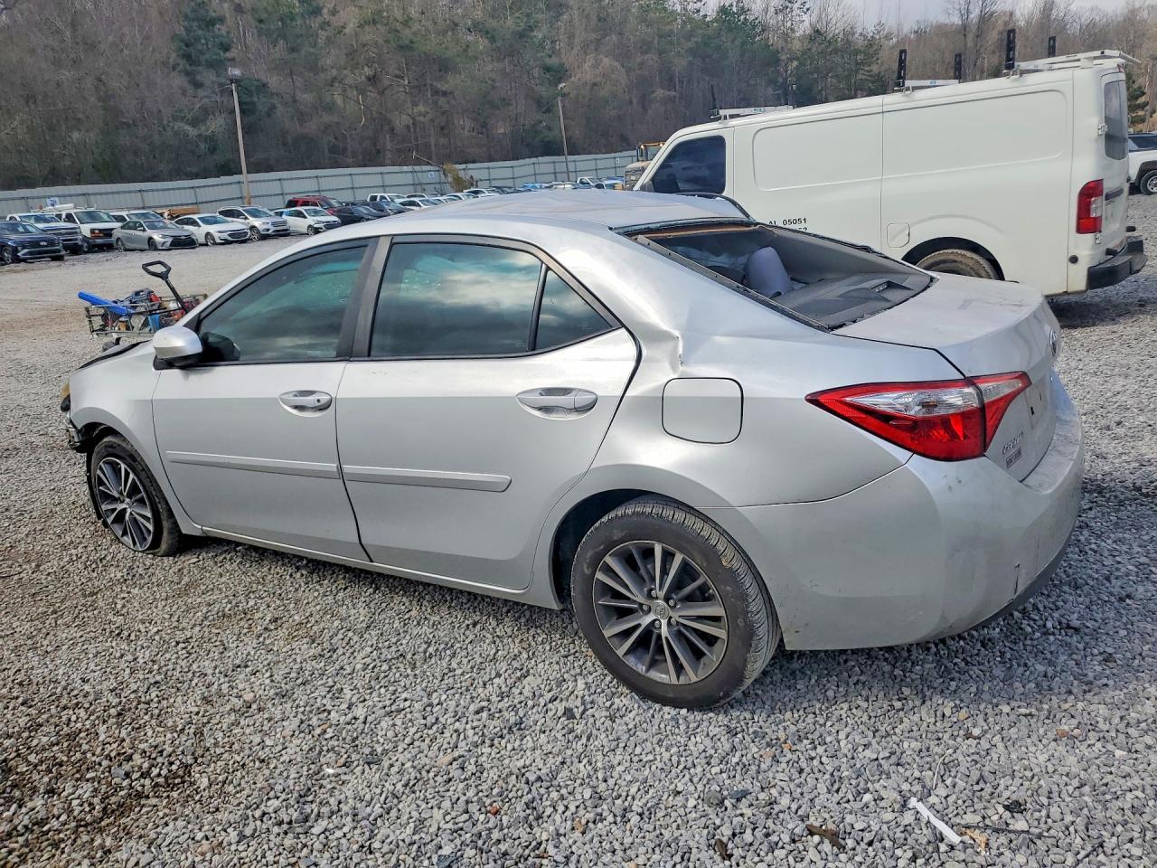 2016 TOYOTA COROLLA