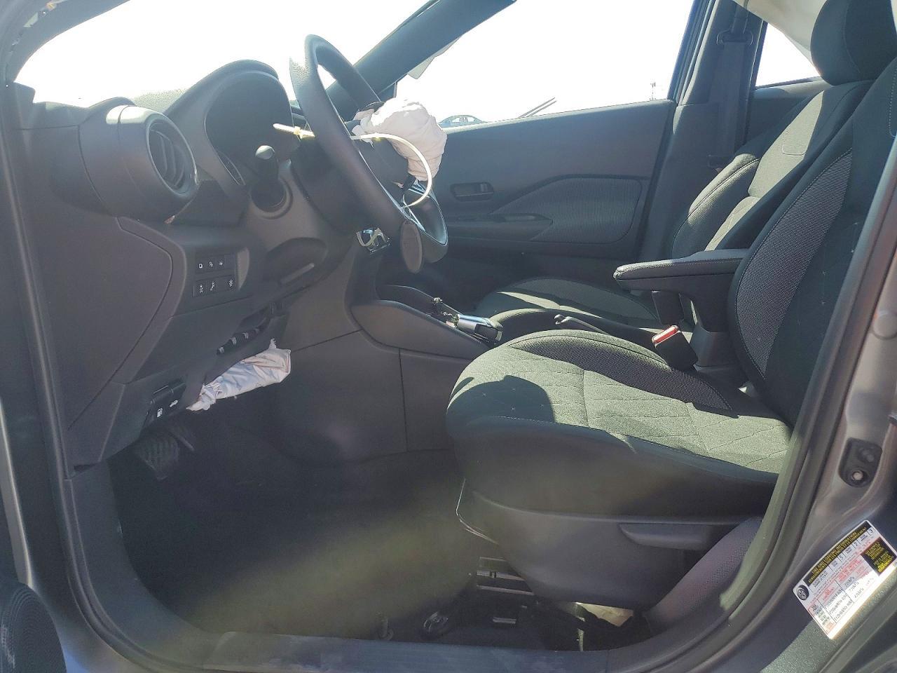 2020 NISSAN KICKS