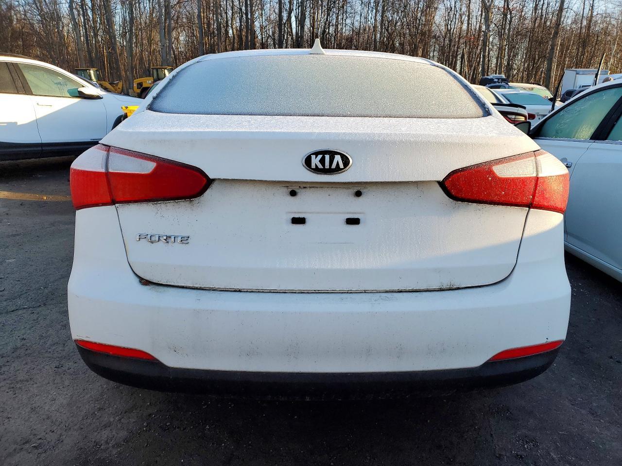 2016 KIA FORTE