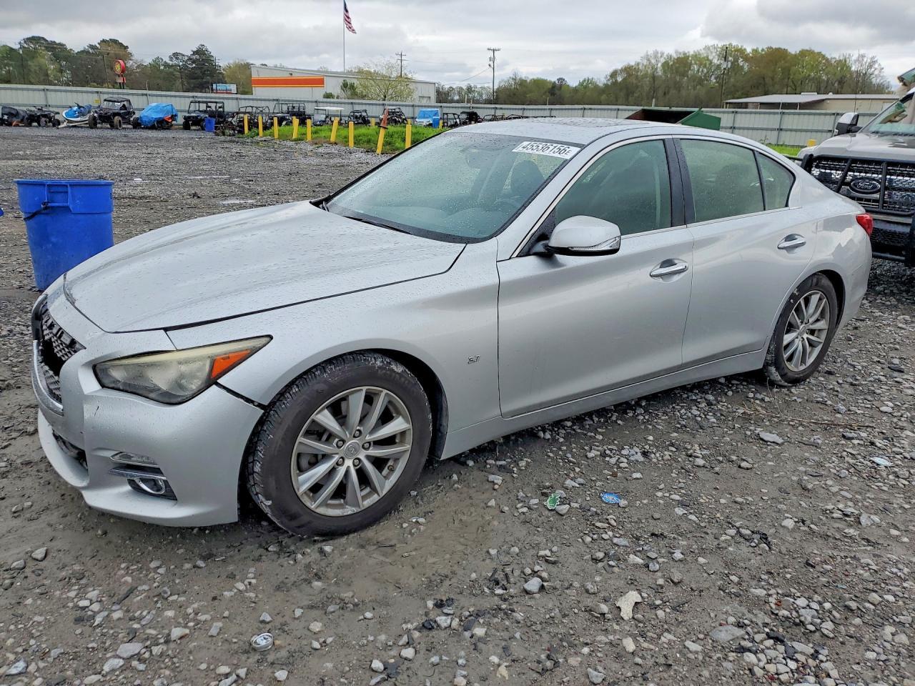 2014 INFINITI Q50