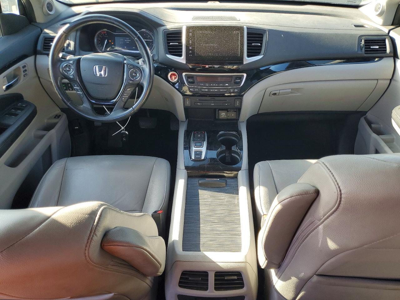 2016 HONDA PILOT