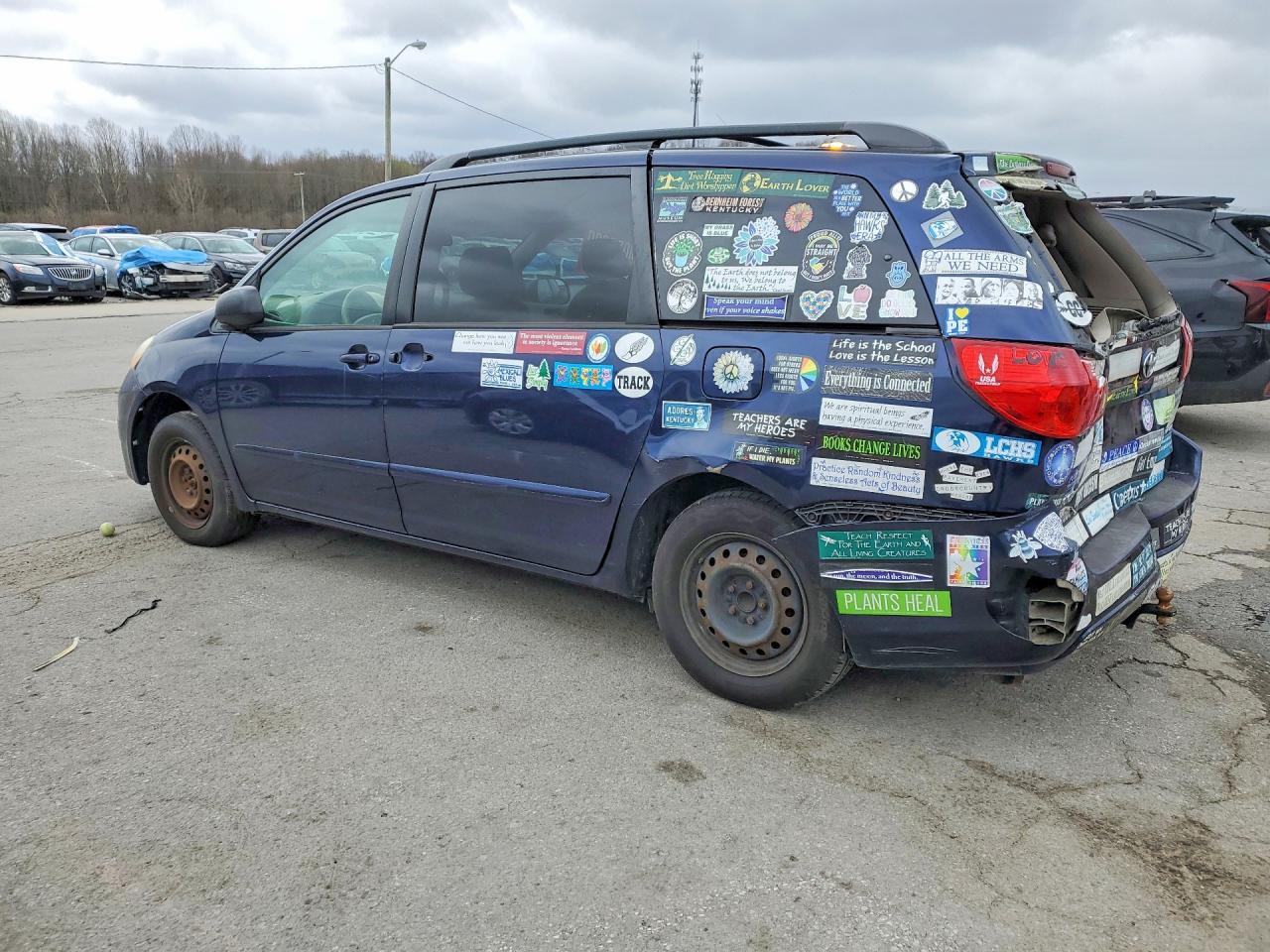 2007 TOYOTA SIENNA