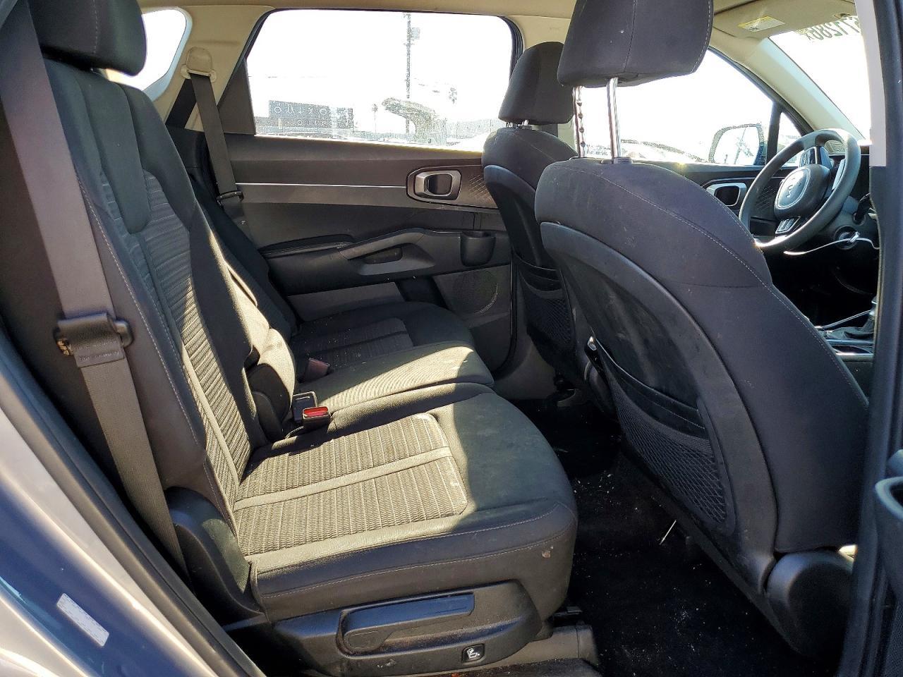 2023 KIA SORENTO