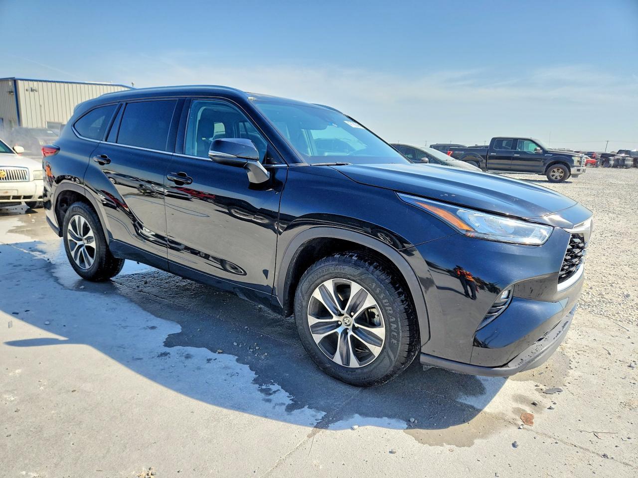 2020 TOYOTA HIGHLANDER