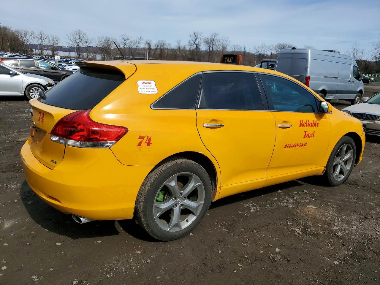 2012 TOYOTA VENZA