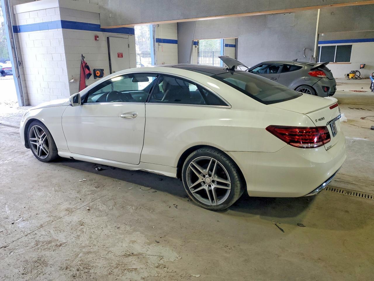 2016 MERCEDES-BENZ E-Class