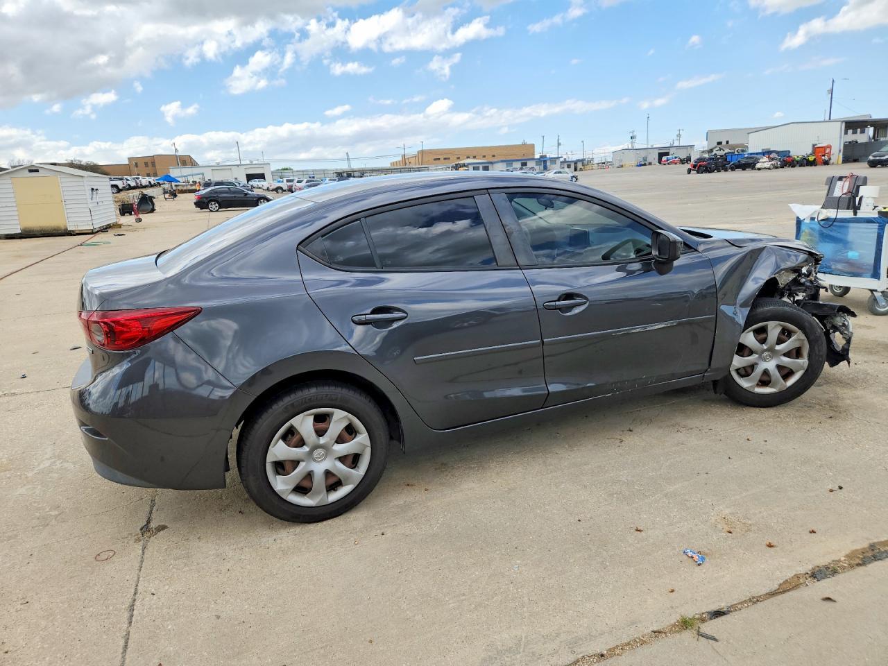 2015 MAZDA 3