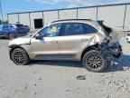 2016 PORSCHE Macan