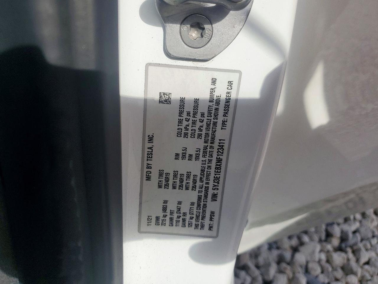 2022 TESLA MODEL 3