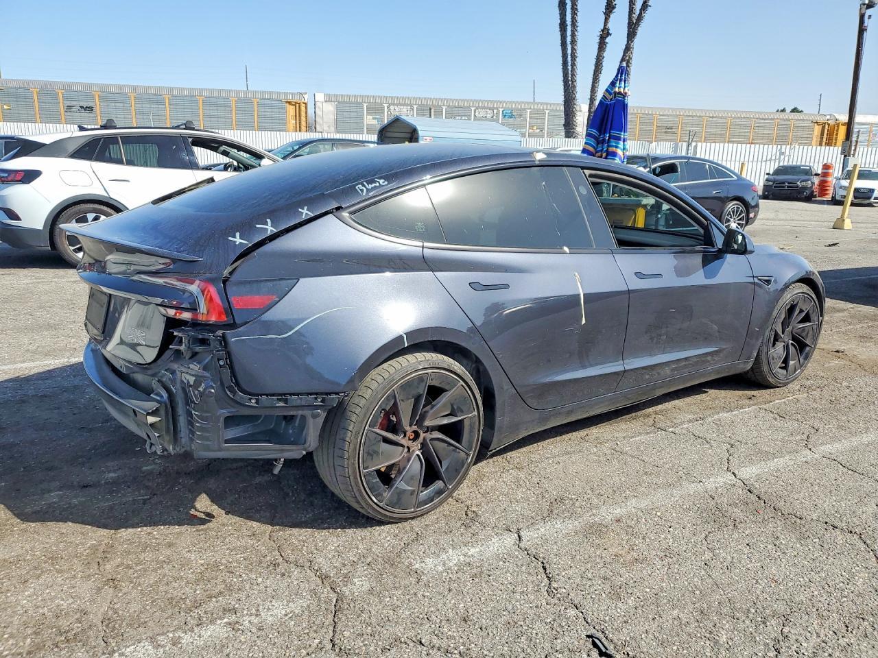 2024 TESLA MODEL 3