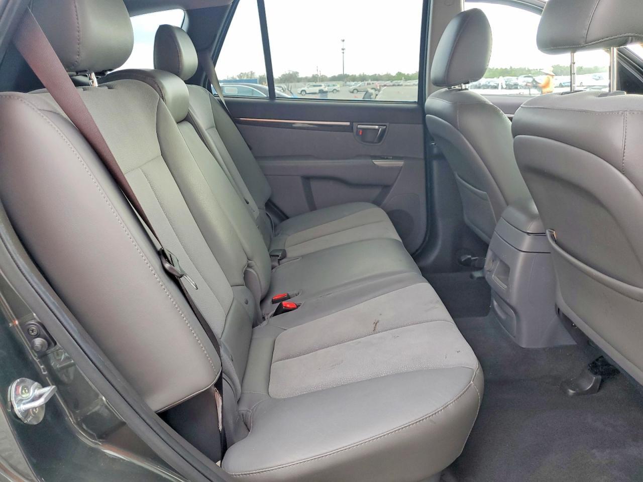 2012 HYUNDAI SANTA FE