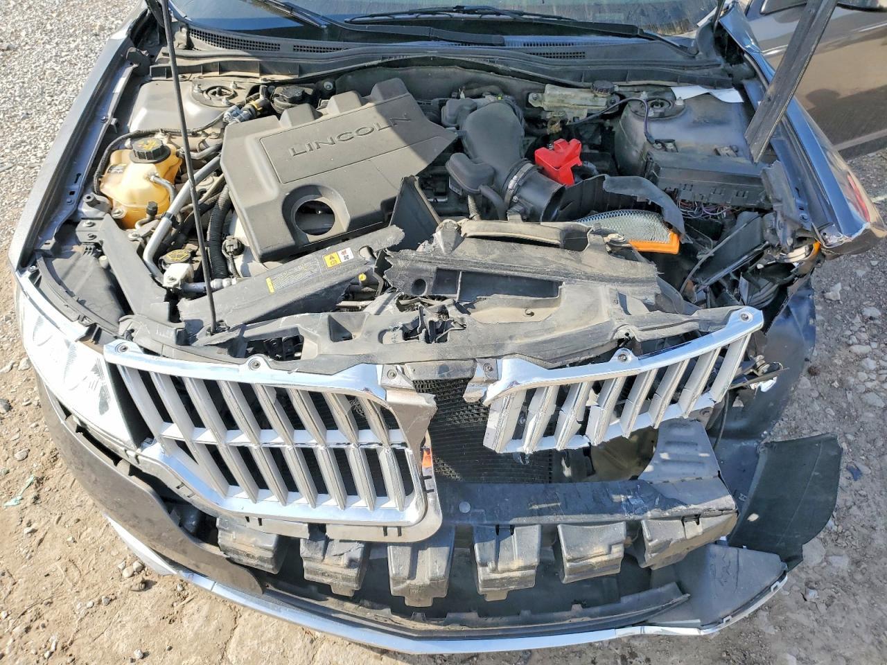 2012 LINCOLN MKZ