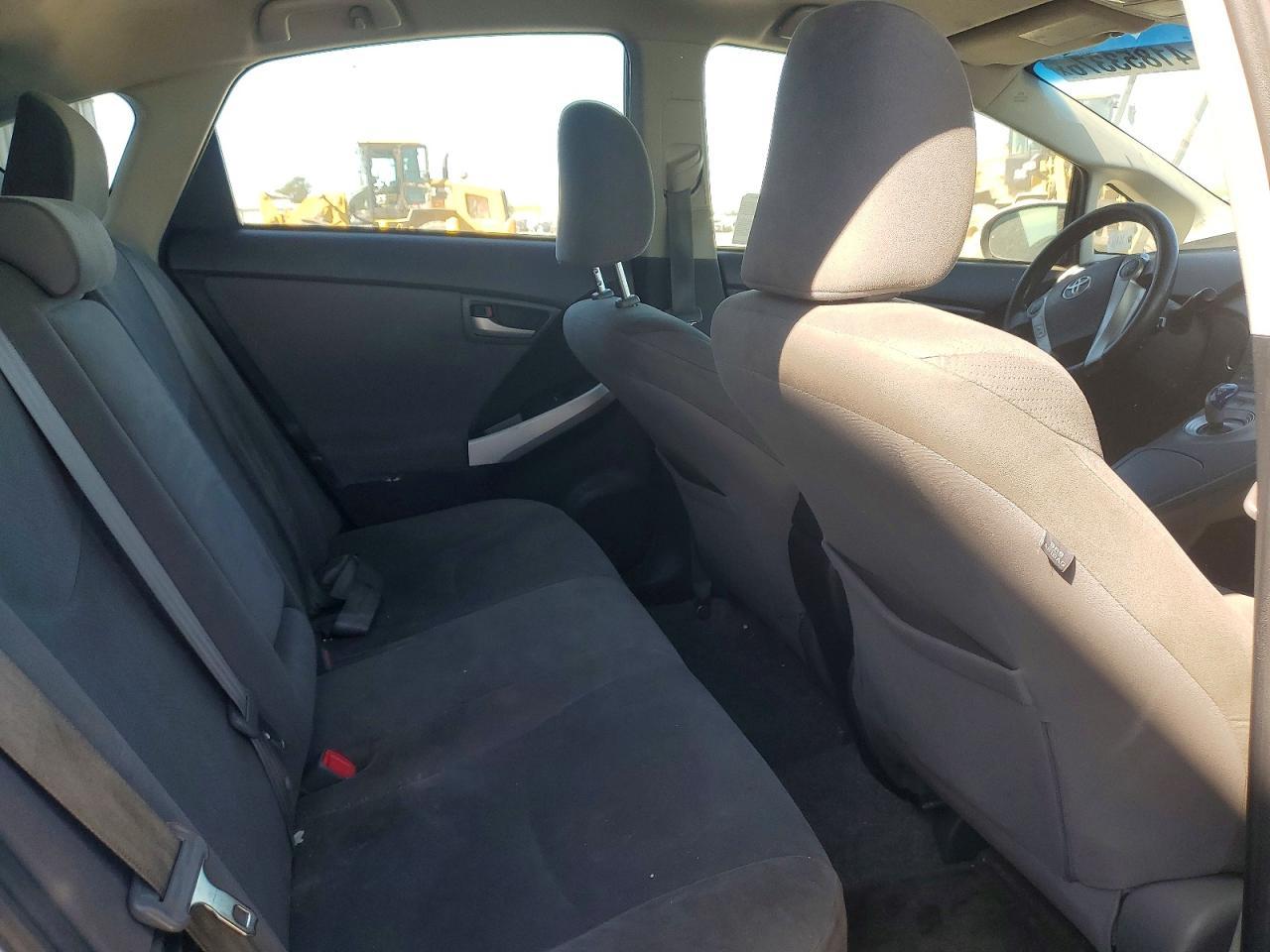 2013 TOYOTA PRIUS