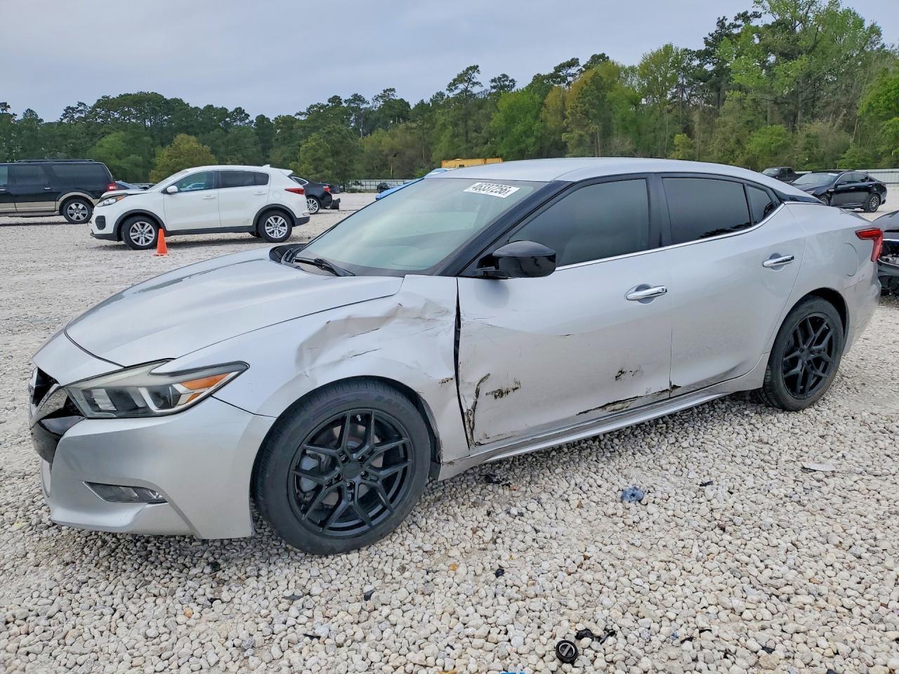 2017 NISSAN Maxima