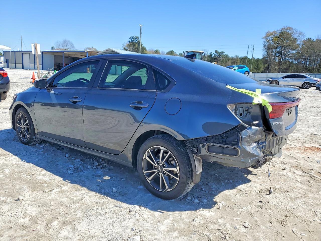 2023 KIA FORTE
