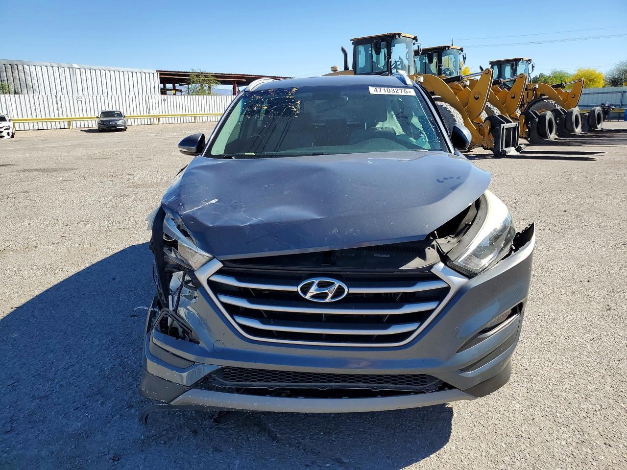 2017 HYUNDAI TUCSON