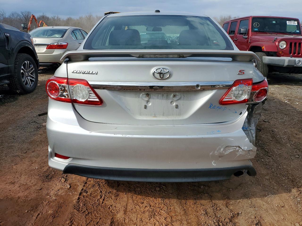 2013 TOYOTA COROLLA