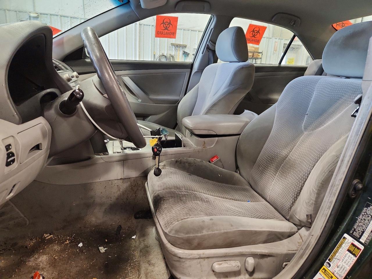 2011 TOYOTA CAMRY