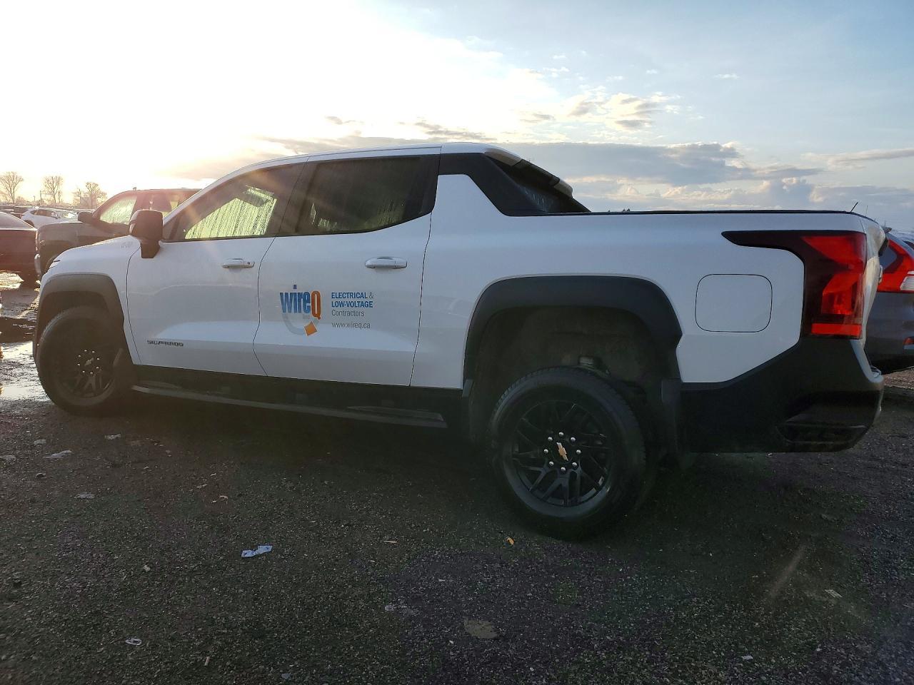 2024 CHEVROLET Silverado