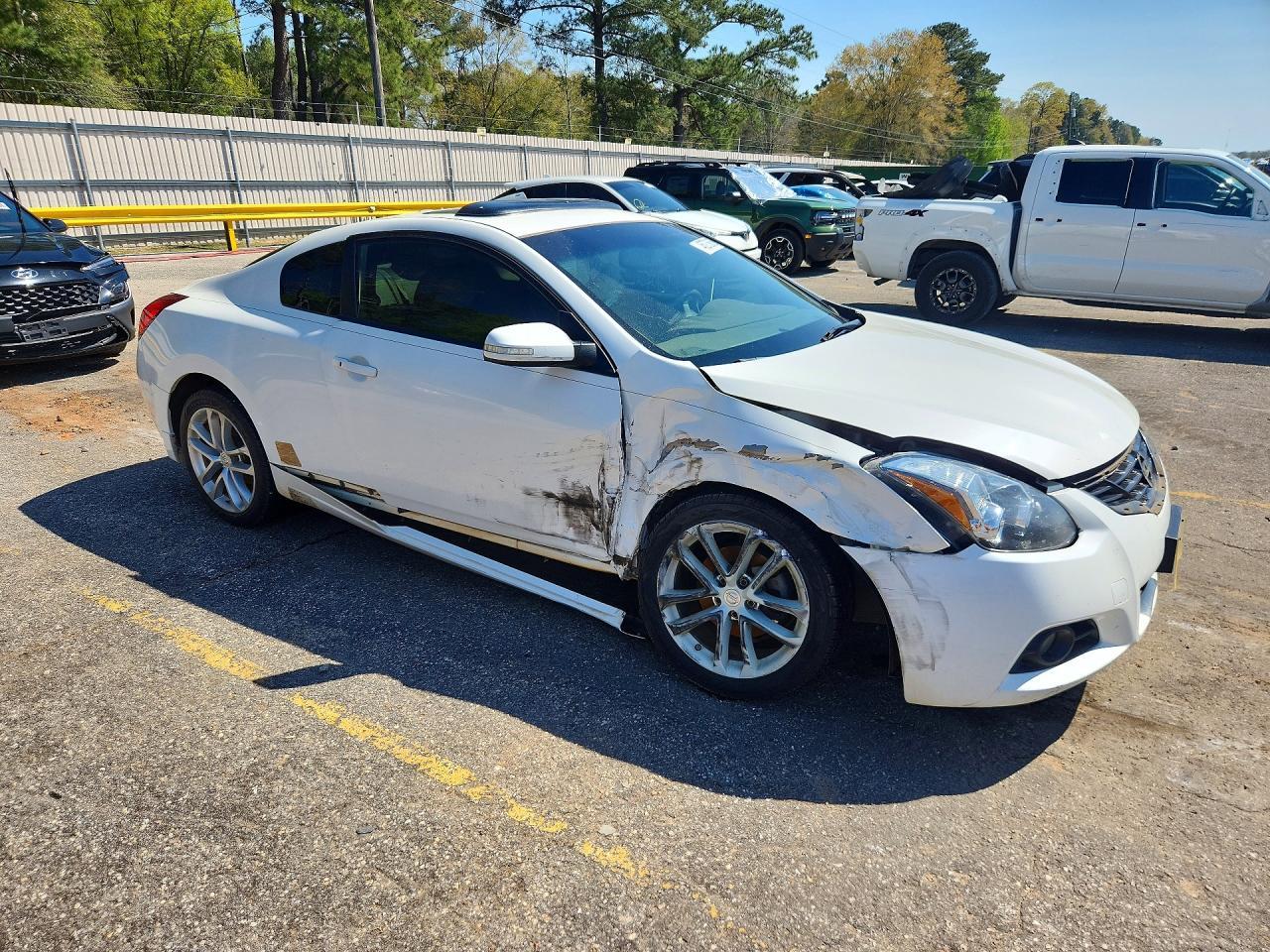 2011 NISSAN ALTIMA