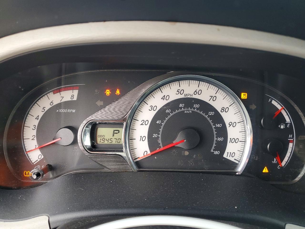 2012 TOYOTA SIENNA