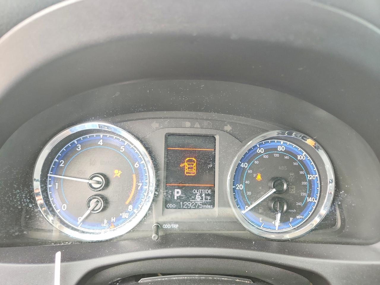 2018 TOYOTA COROLLA