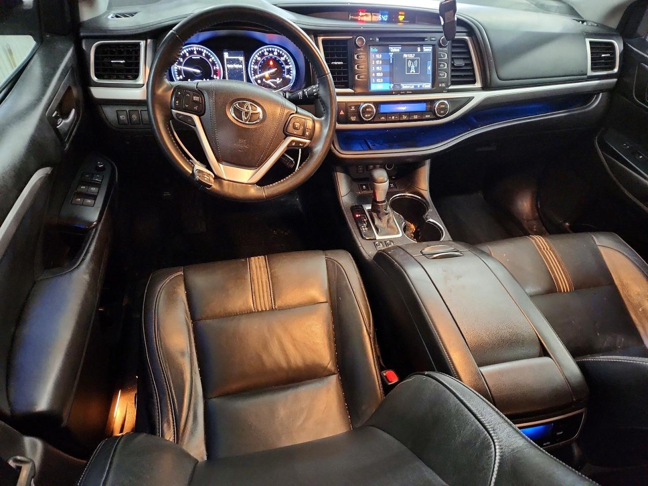 2018 TOYOTA HIGHLANDER