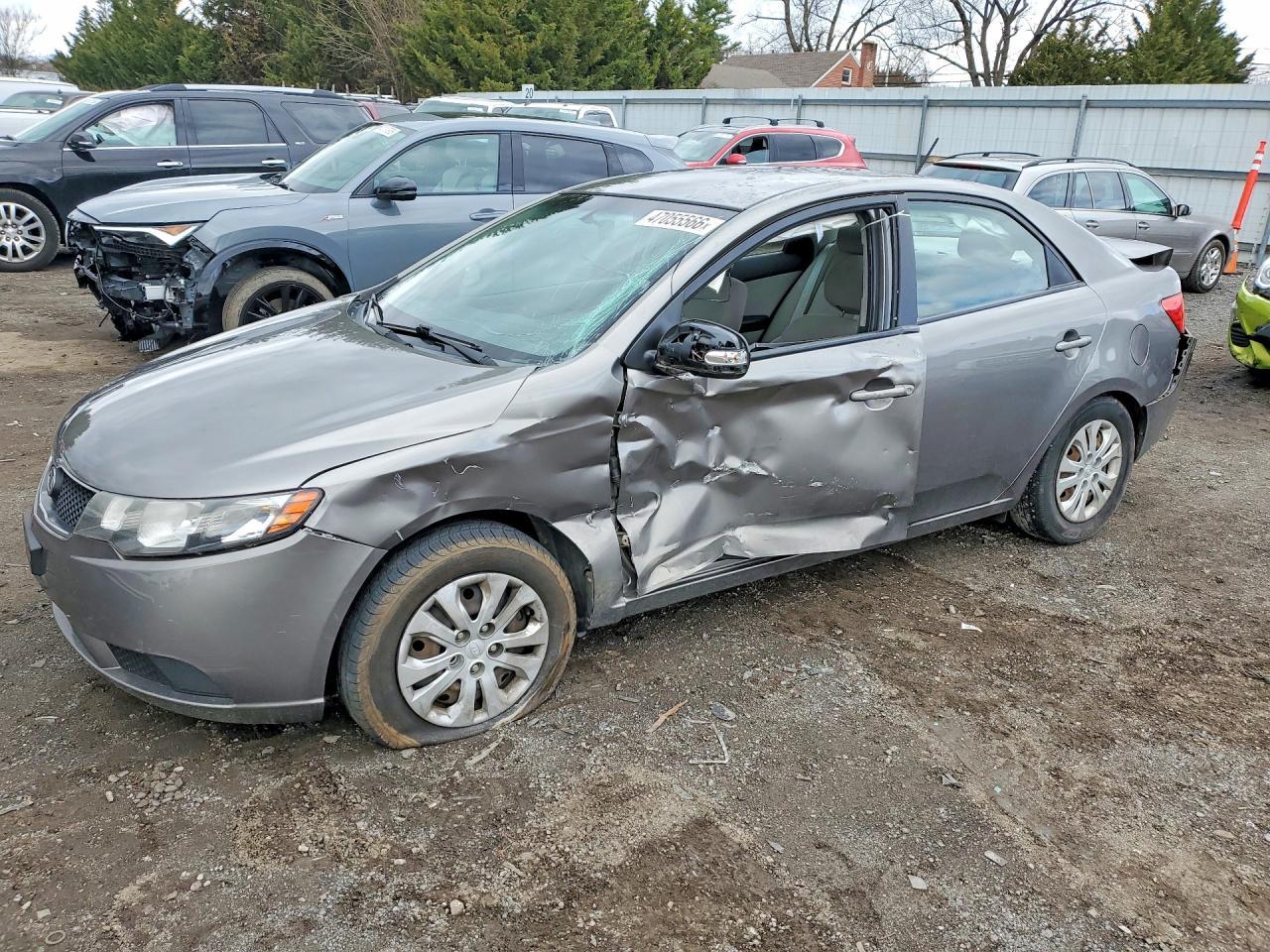 2010 KIA FORTE