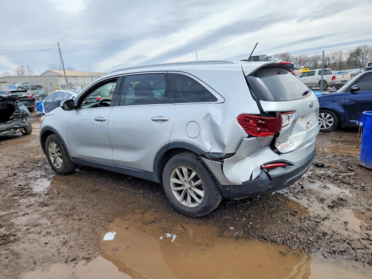2017 KIA SORENTO