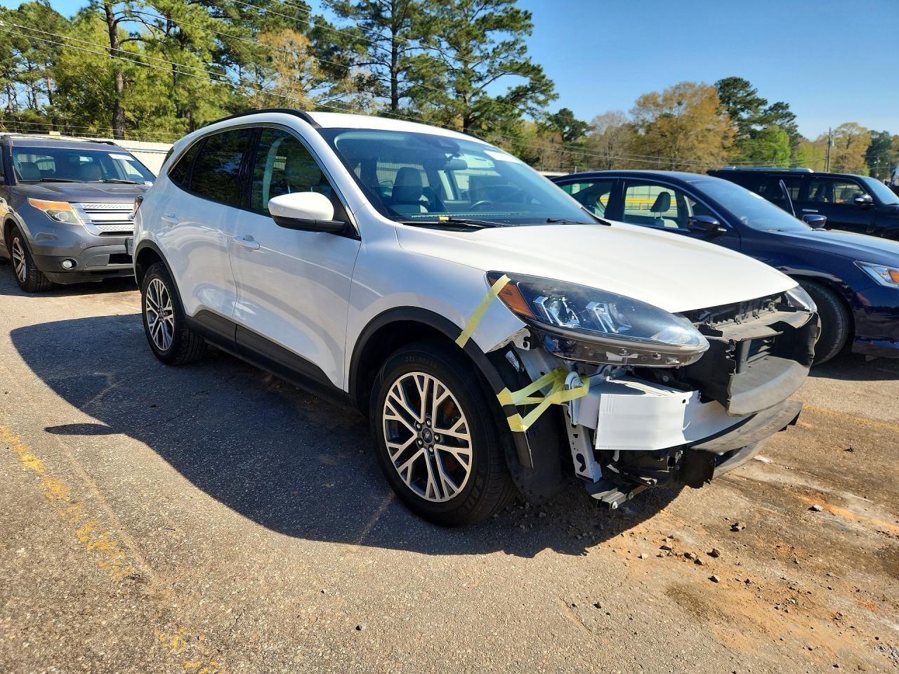 2021 FORD ESCAPE