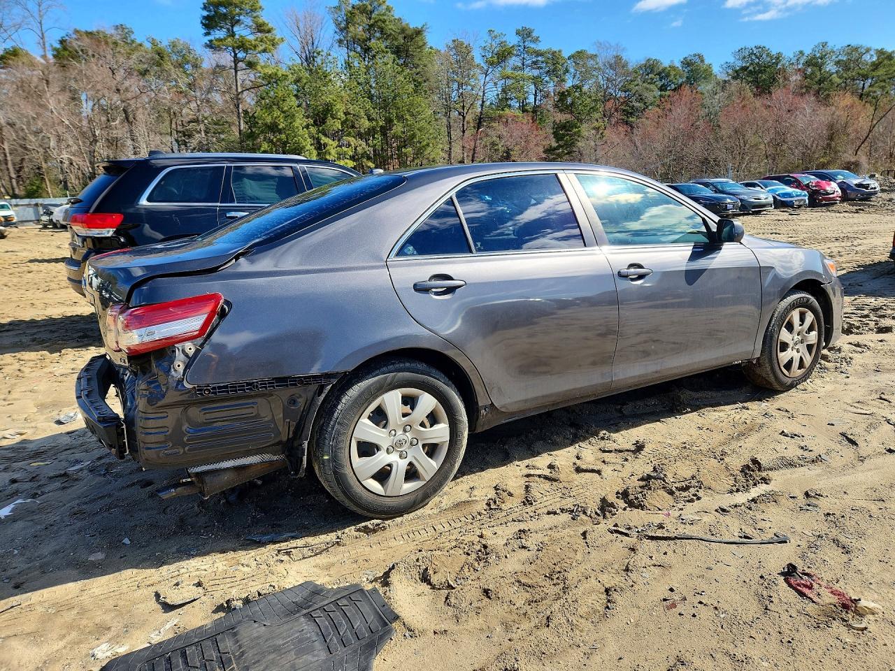 2010 TOYOTA CAMRY
