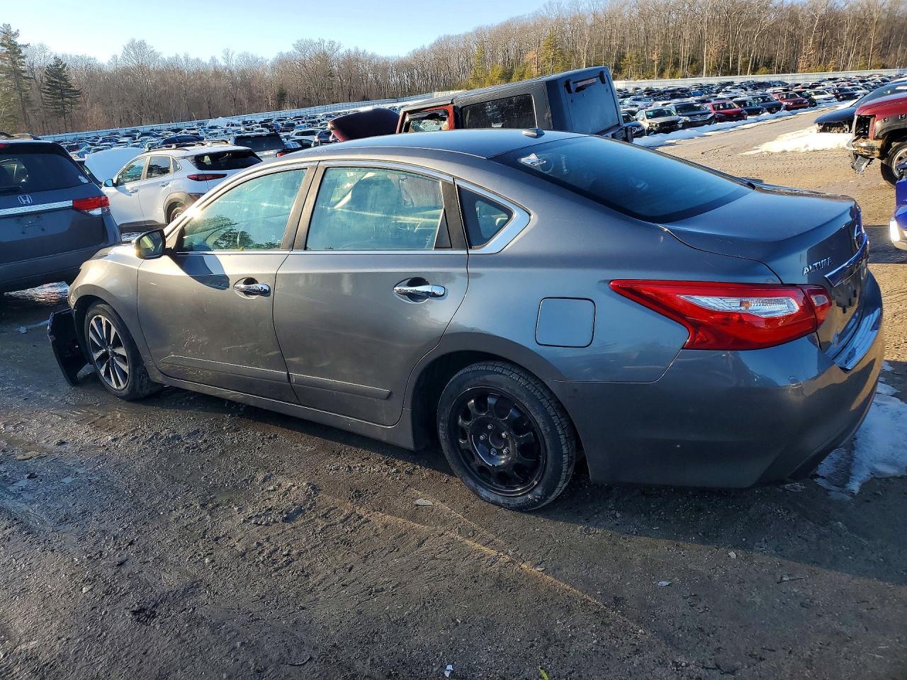 2016 NISSAN ALTIMA