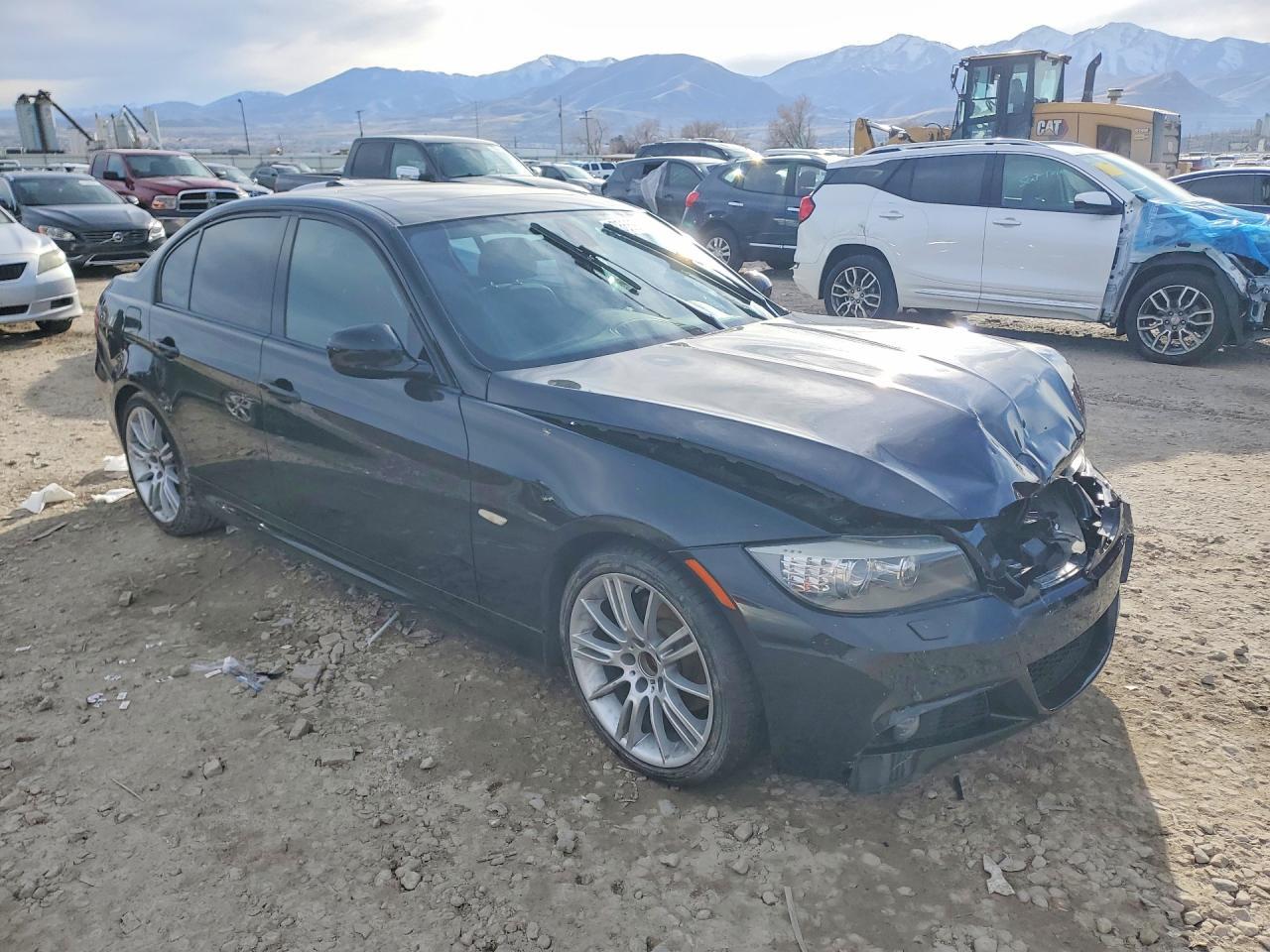 2011 BMW 3 SERIES