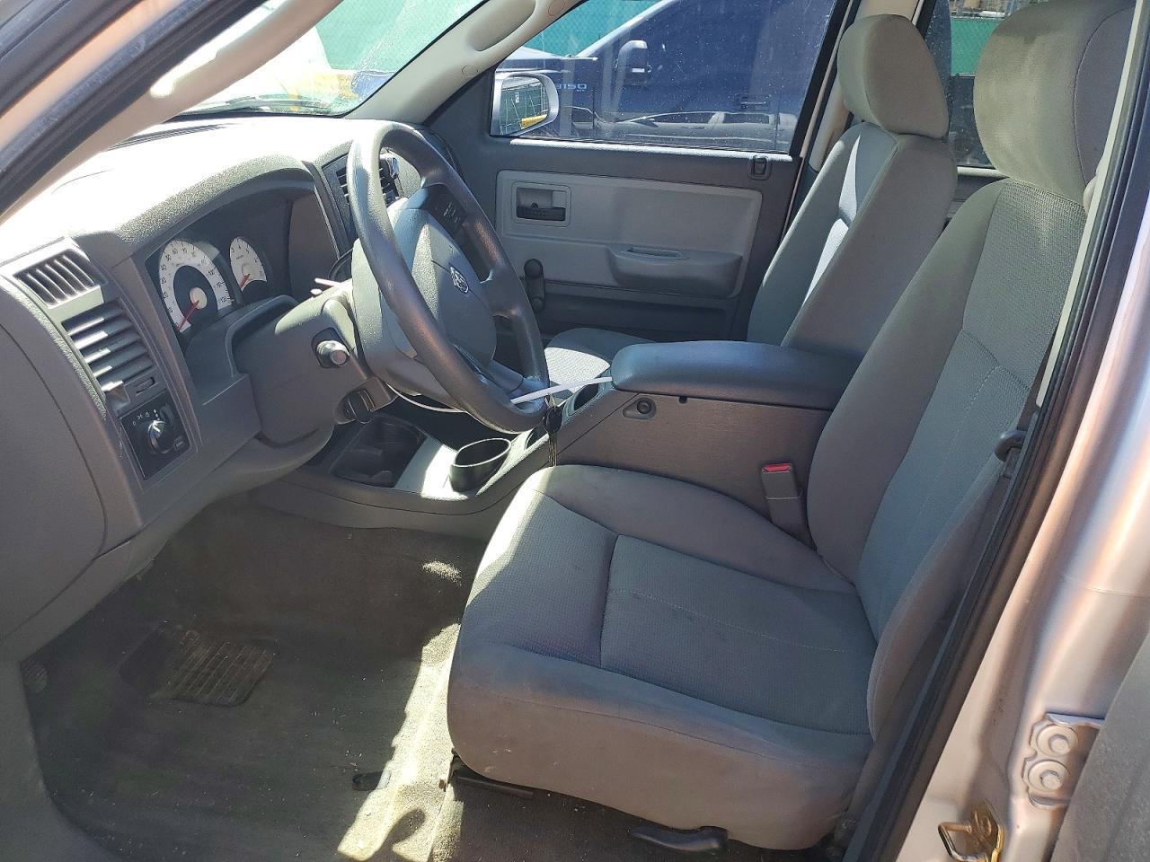 2006 DODGE Dakota