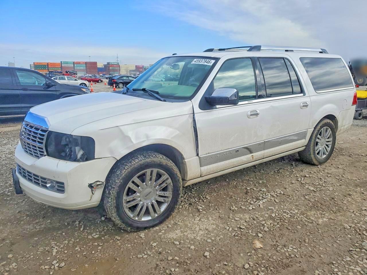 2010 LINCOLN Navigator