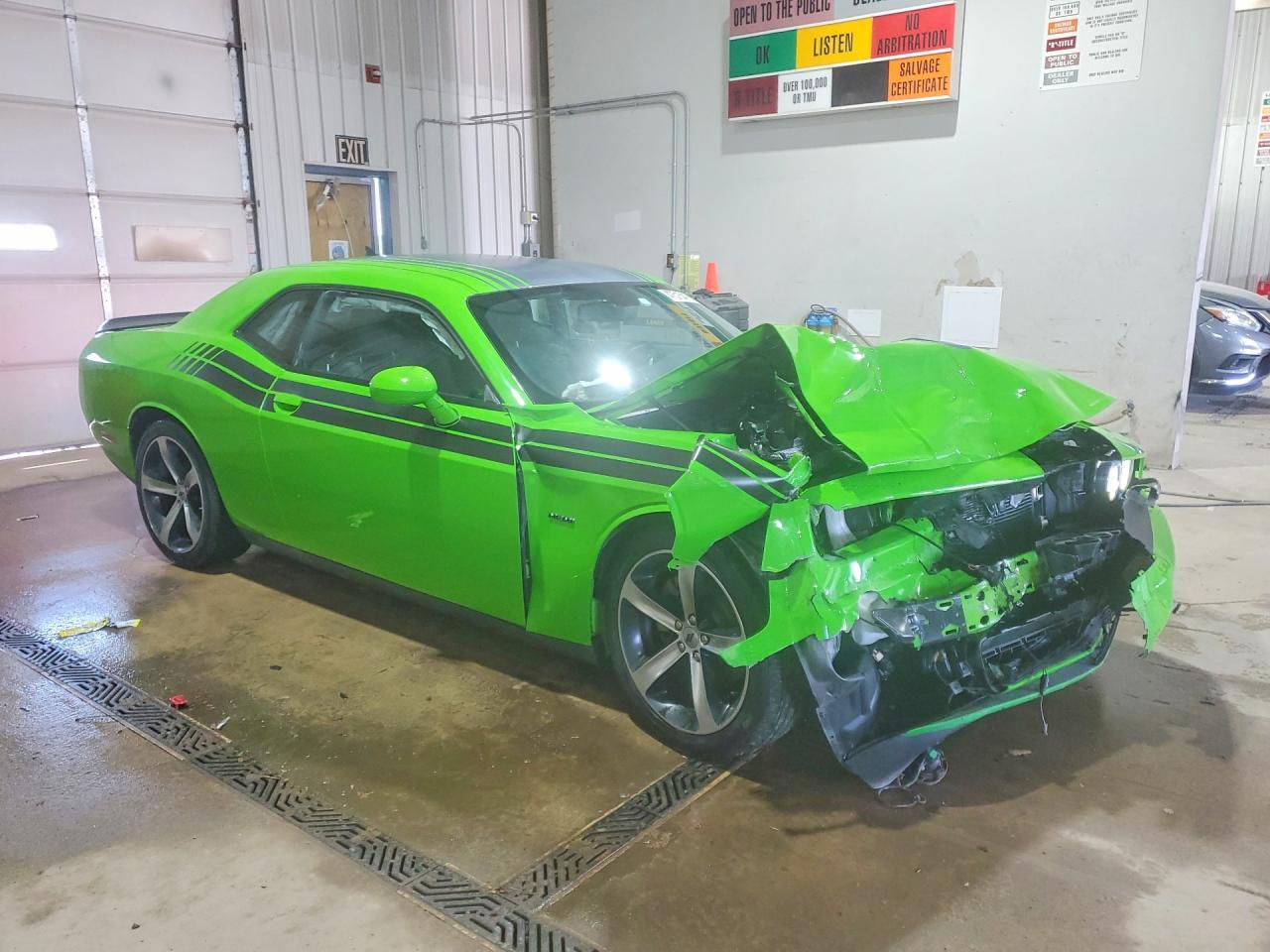 2017 DODGE Challenger