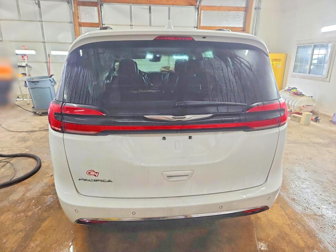 2022 CHRYSLER Pacifica