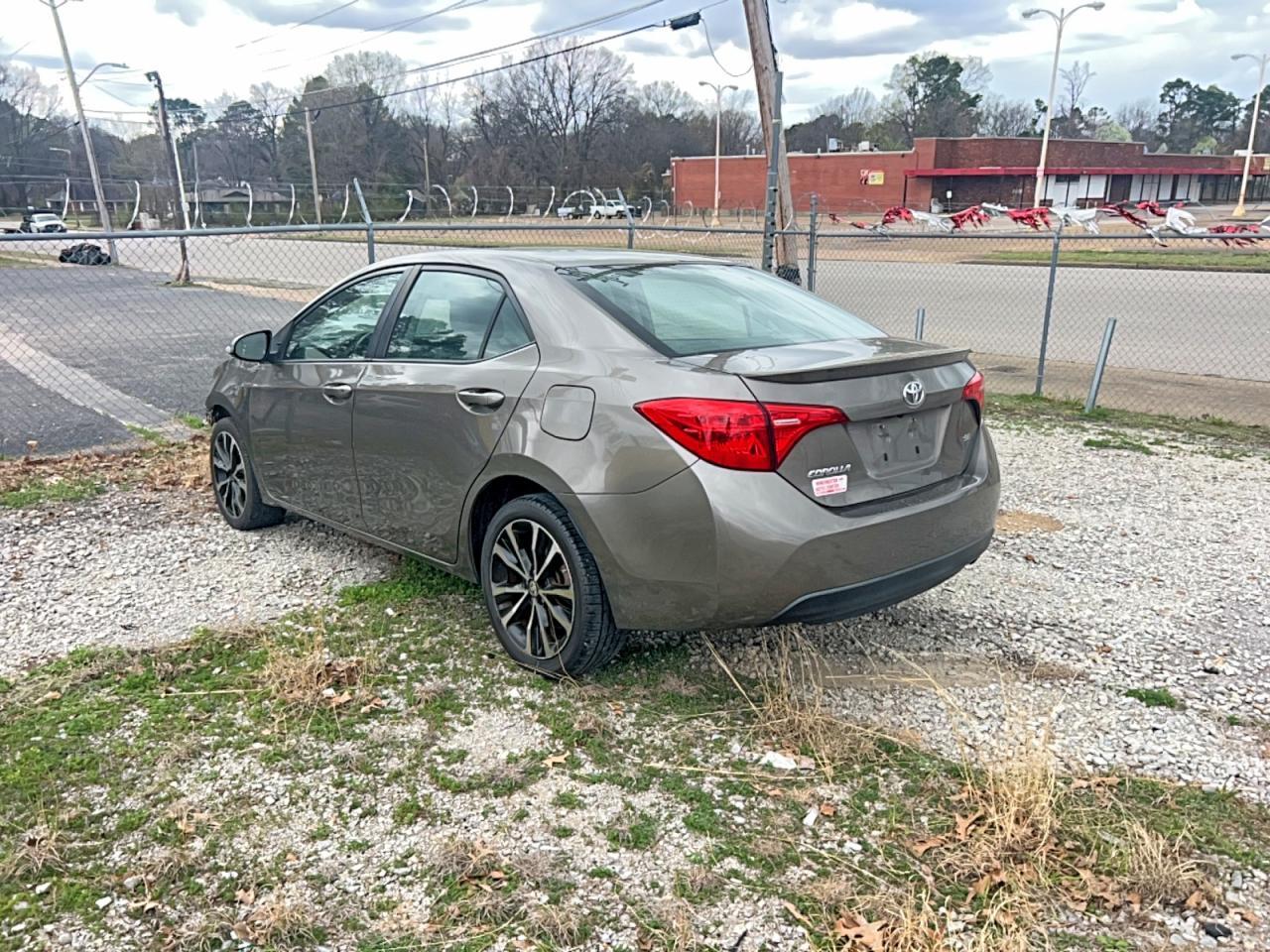 2017 TOYOTA COROLLA