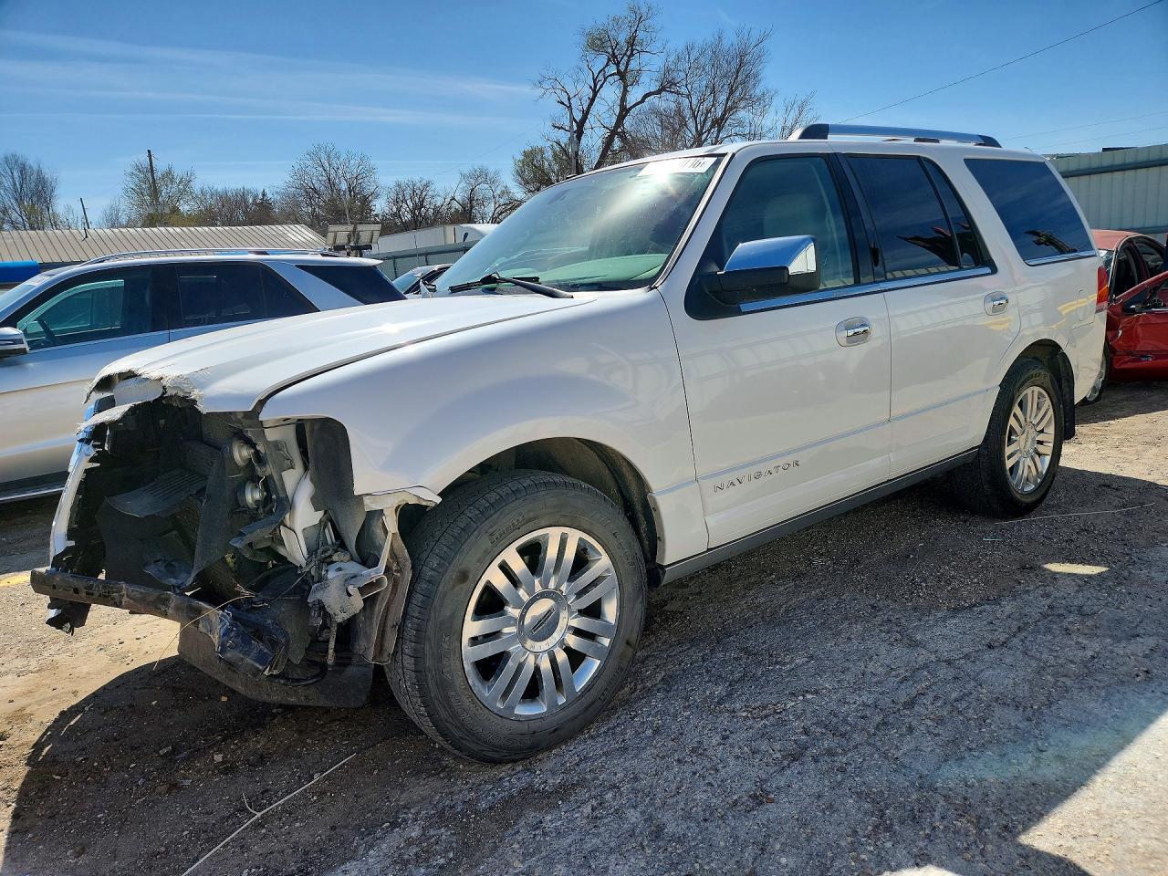 2015 LINCOLN Navigator